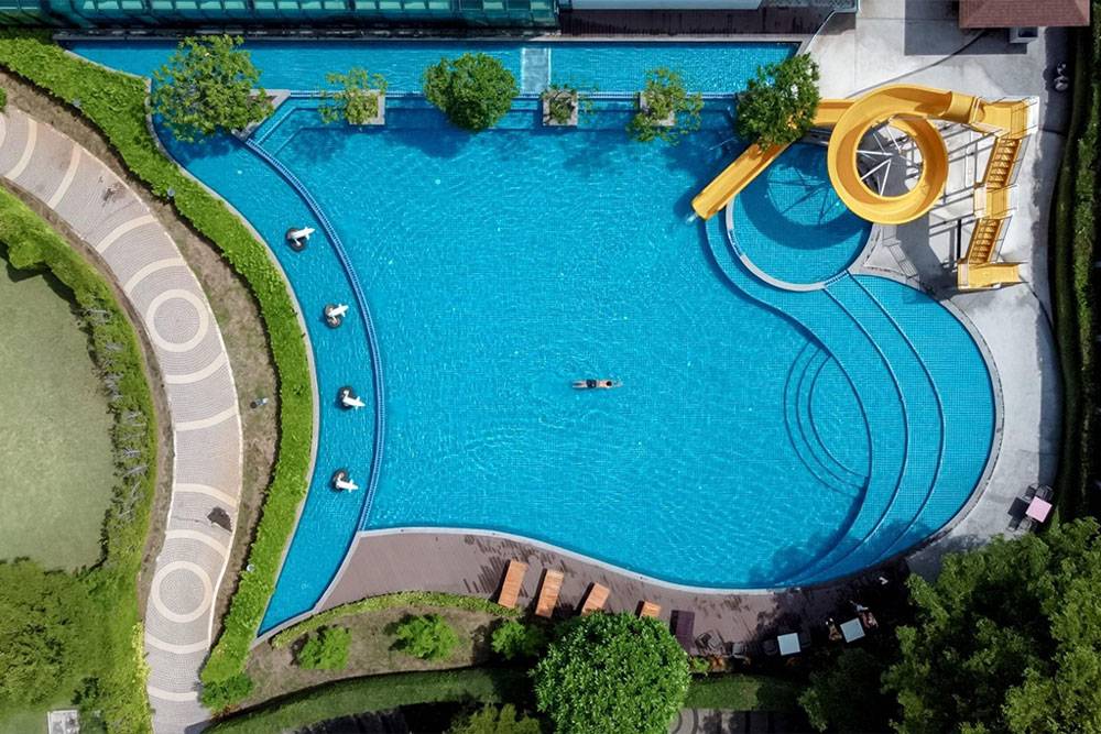 pool-02